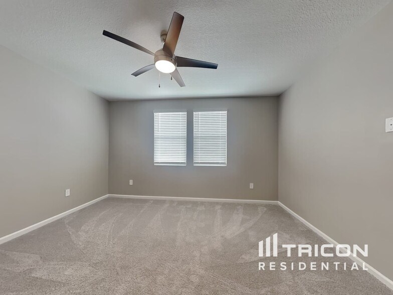 Building Photo - 728 Abita Aly