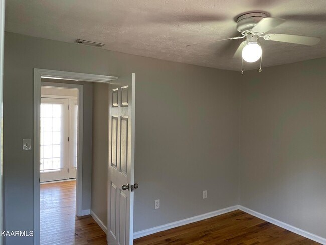 Building Photo - 2314 Coker Ave