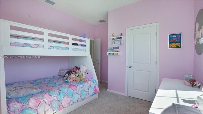 Building Photo - 8605 Patron Ln