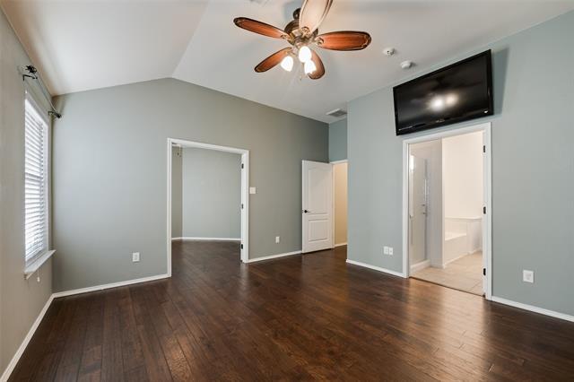 Building Photo - 10408 Nelson Dr