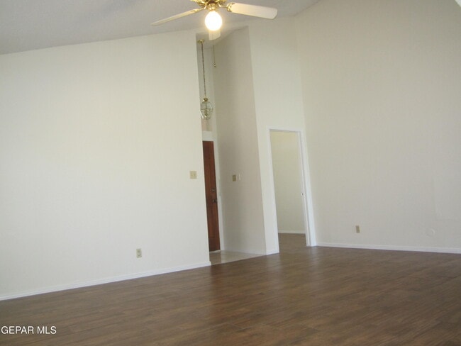 Building Photo - 11804 Kings Arms Ct