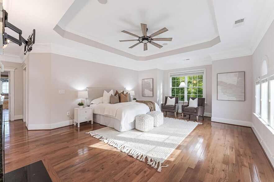 Building Photo - 829 Golden Arrow St