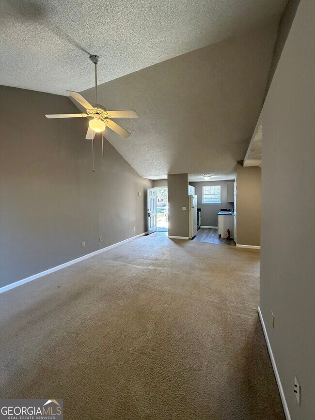 Building Photo - 409 Baltic Ct