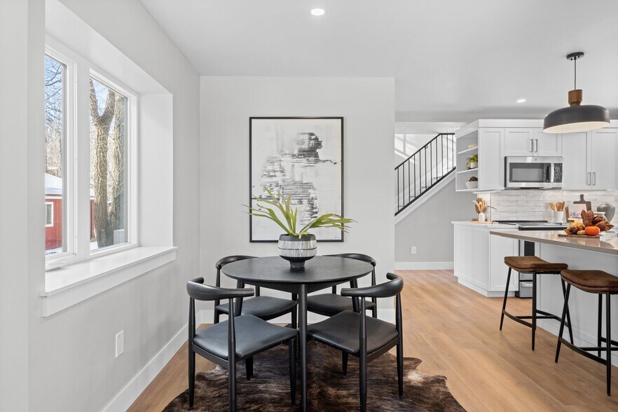 Building Photo - 1112 Miller Pl