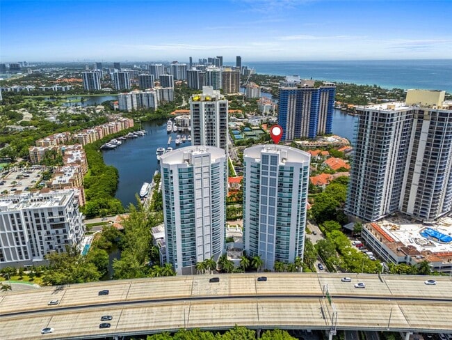 Building Photo - 19400 Turnberry Way