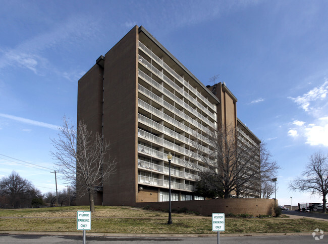 Primary Photo - Honor Heights Tower