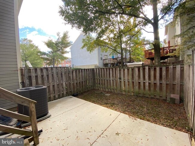 Building Photo - 1509 St Christopher Ct