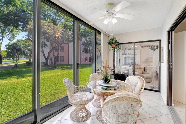 Building Photo - 7280 Amberly Ln