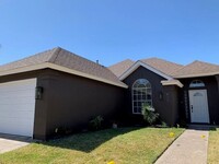 Building Photo - 420 Cinnamon Teal Loop