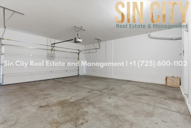 Building Photo - "Charming 3-Bed Oasis with 2.5 Baths on Winterfell Place – 1745 Sq. Ft. of Comfortable Living in ...