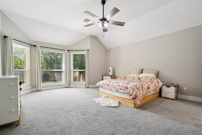 Building Photo - 16601 Malaga Hills Dr