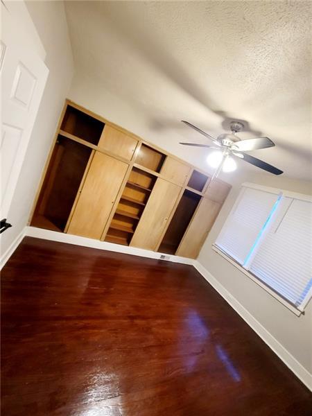 Building Photo - 3566 Beechwood Blvd
