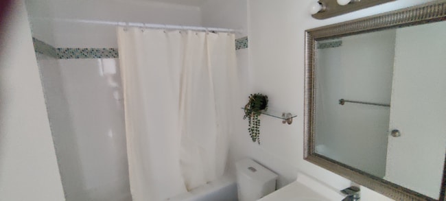 Building Photo - 10702 E Exposition Ave