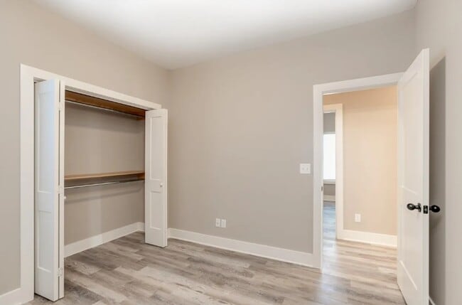Building Photo - 4476 N Sandplum St