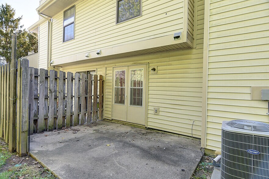 Building Photo - 9630 Sage Meadow Ct