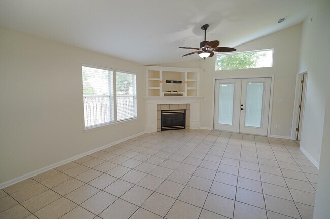 Building Photo - 9329 Tuscany Dr
