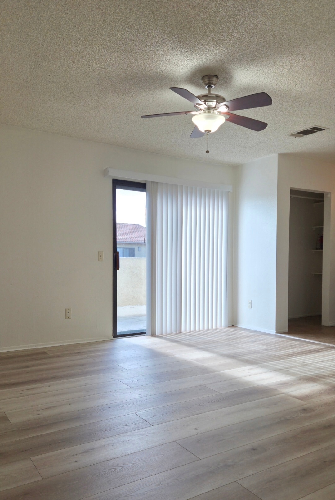 Master Bedroom / Balcony - 33555 Date Palm Dr