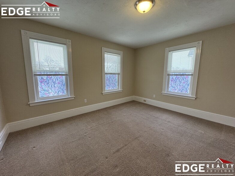 Building Photo - 4 Franklin St