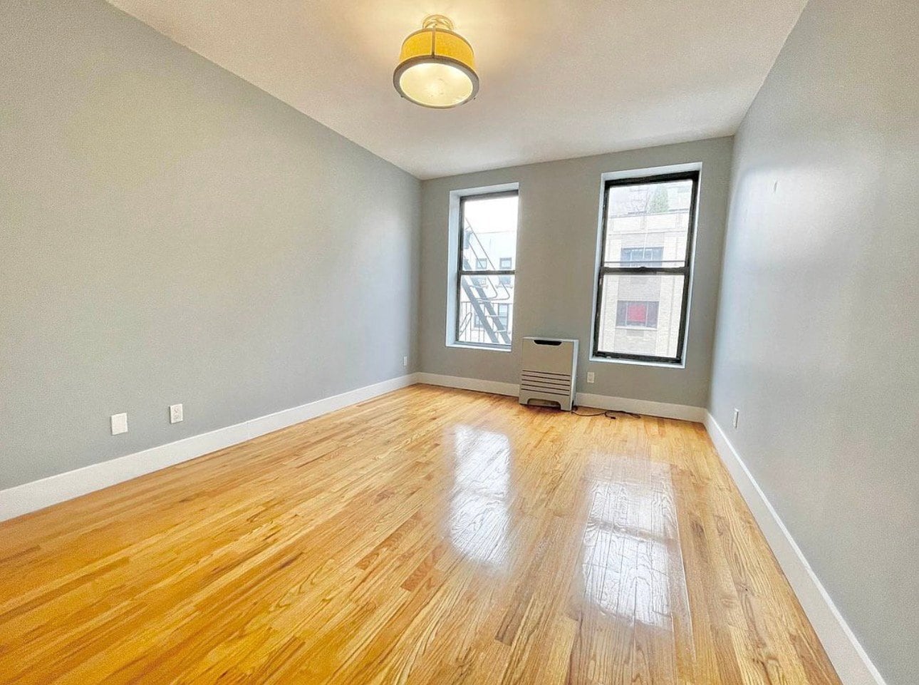Building Photo - 58 E 130th St