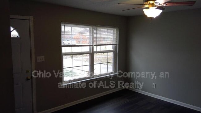 Building Photo - 4019 Tally Ho Ct