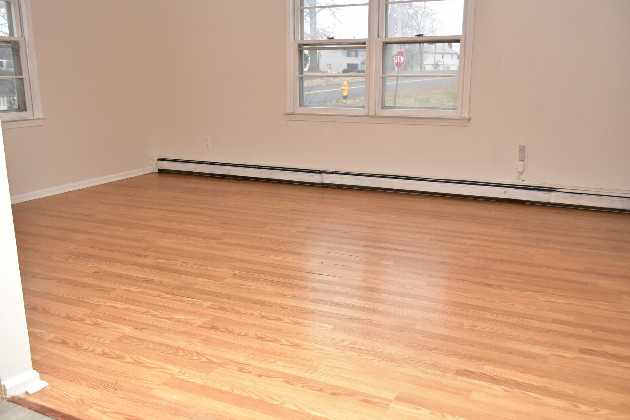 Building Photo - 65 Corinthian Ave