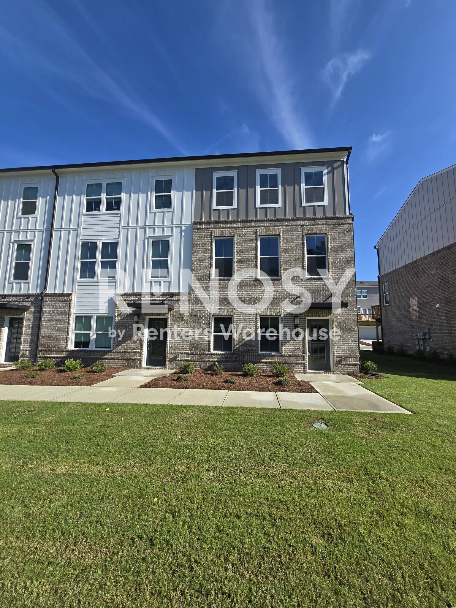 Building Photo - 2907 Beaconwood Ct