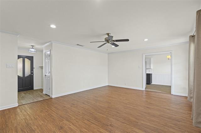 Building Photo - 1509 Surry Pl Dr