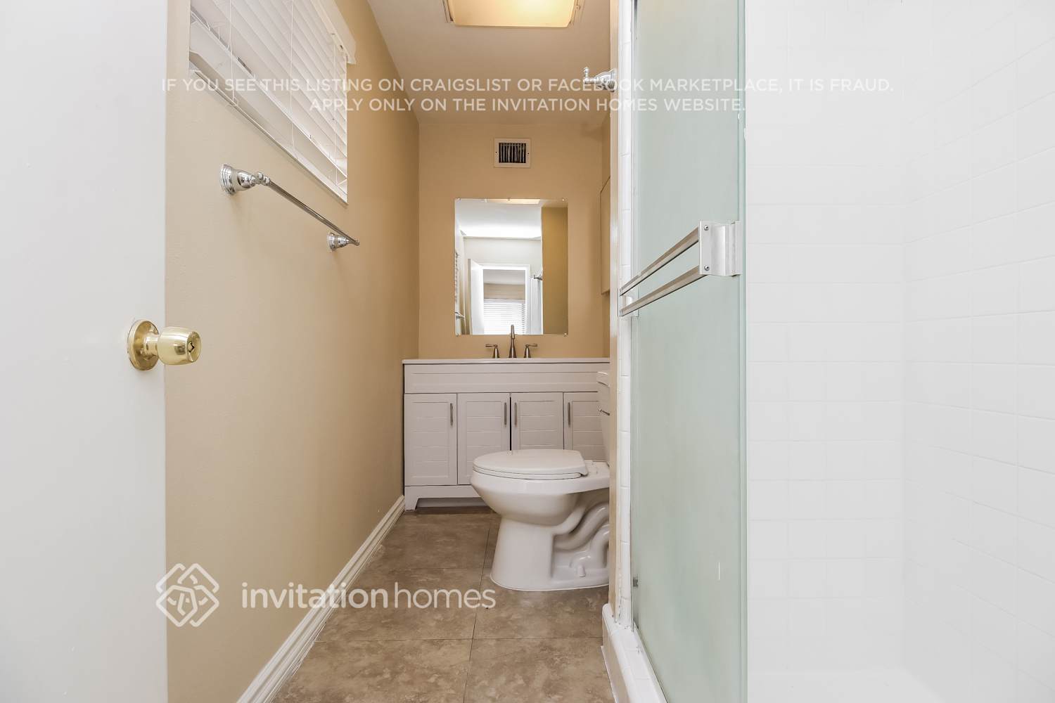 Building Photo - 6012 W Medlock Dr