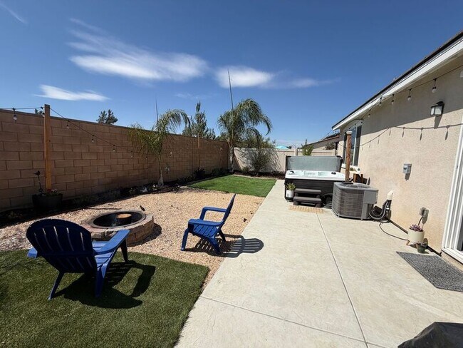 Building Photo - 36315 Basalt Ln