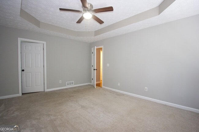 Building Photo - 374 McGiboney Rd
