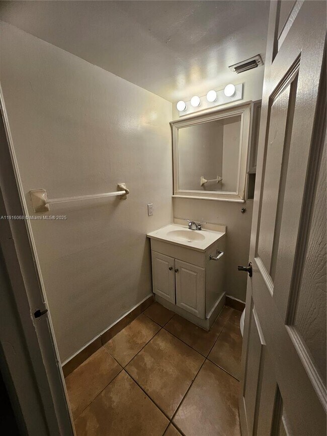 Building Photo - 11570 NW 42nd St