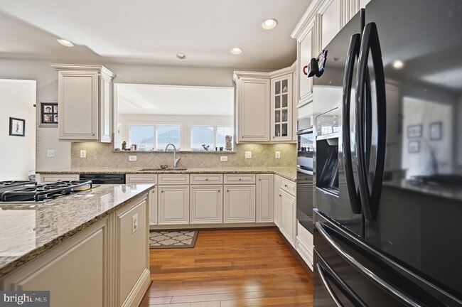 Building Photo - 23222 Hemmingford Cir