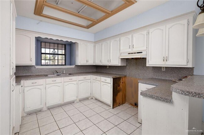 Building Photo - 14 W 26th St