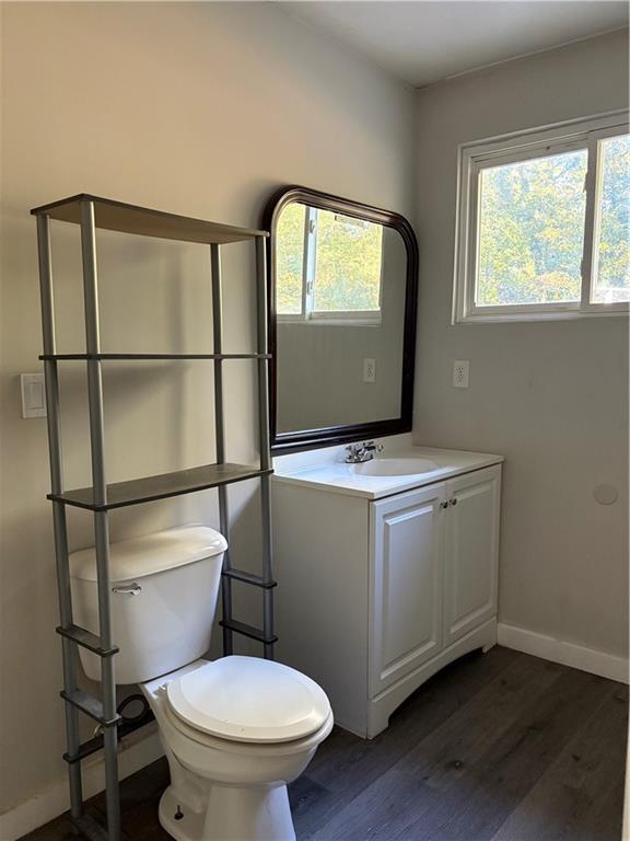 Building Photo - 2916 Deshong Dr SW