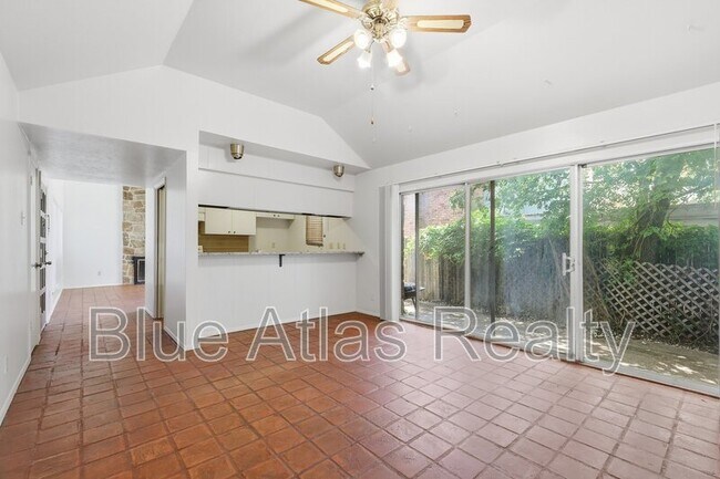 Building Photo - 13424 Blossomheath Ln