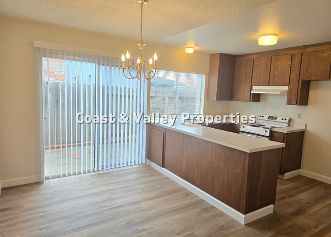 Building Photo - Lovely North Salinas Home for RENT!!!