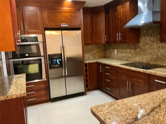 Building Photo - 8559 SW 115th Pl