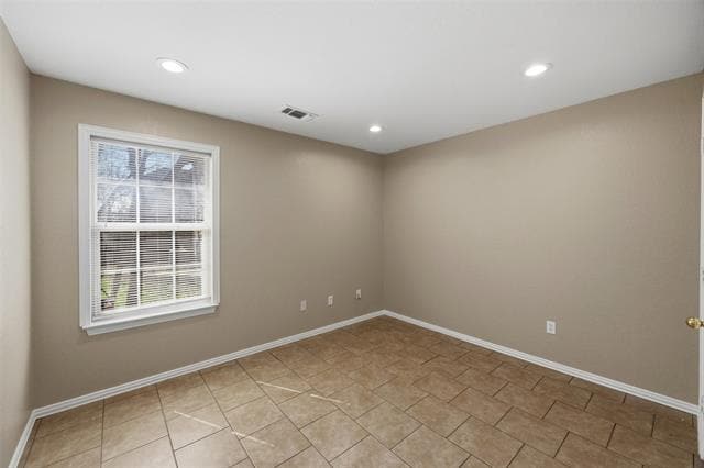 Building Photo - 2803 Wayside Ave