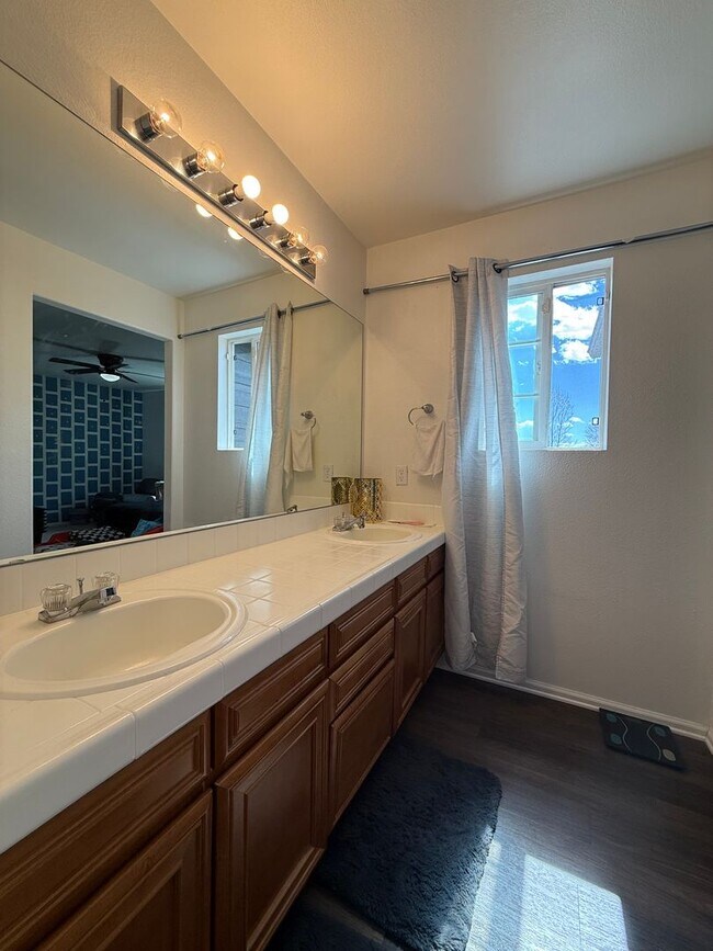 Building Photo - 4814 Hawk Meadow Dr