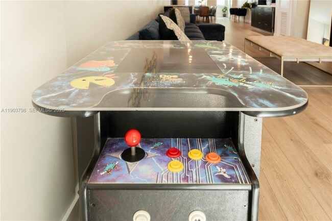 Building Photo - 2360 SW 12th St