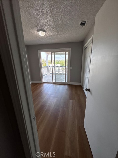 Building Photo - 415 N Ellis St