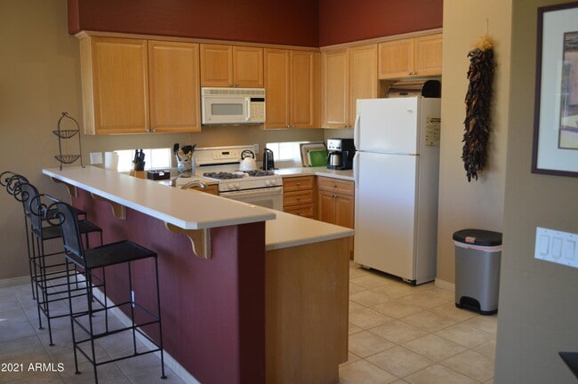 Building Photo - 7180 E Thirsty Cactus Ln