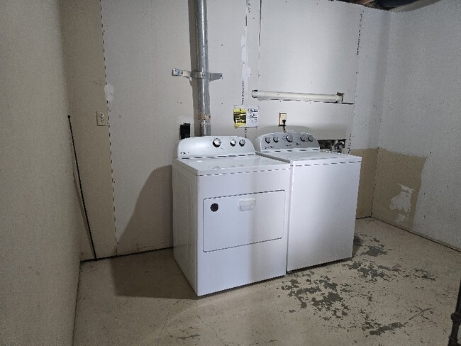 Building Photo - 2021 48th St NW