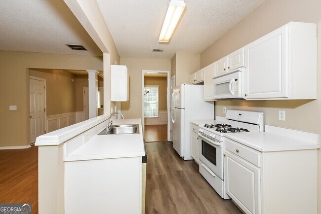 Building Photo - 1159 Dunedin Trail