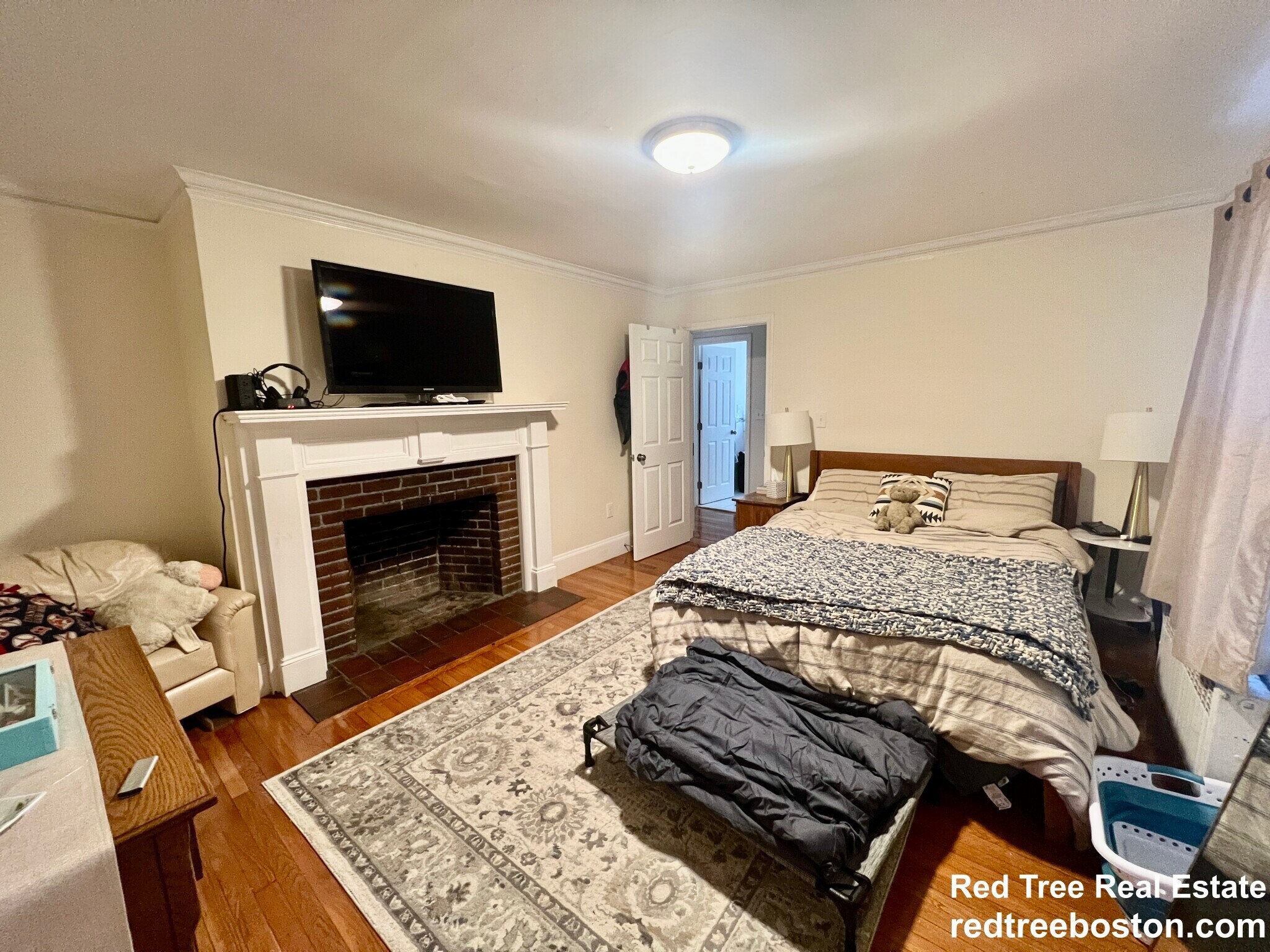 Building Photo - 118 Elgin St