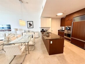 Building Photo - 15901 Collins Ave