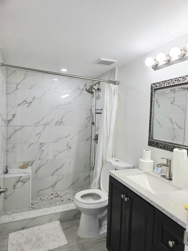 Building Photo - 1810 NW 119th St