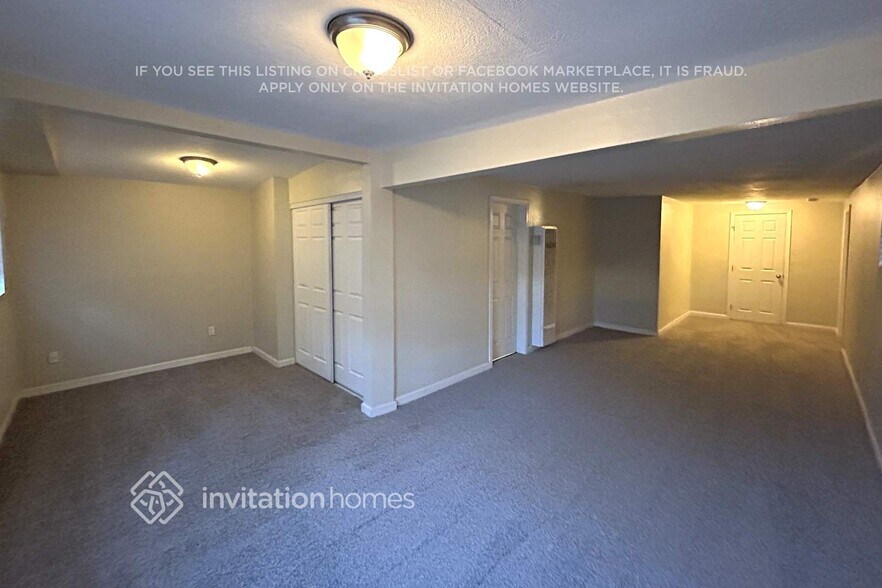 Building Photo - 1401 8th St