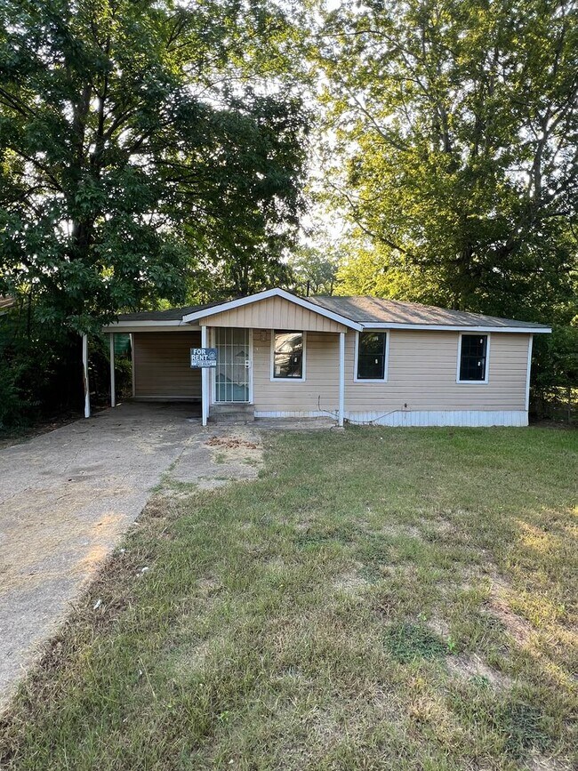Primary Photo - 2109 Ragsdale Ave