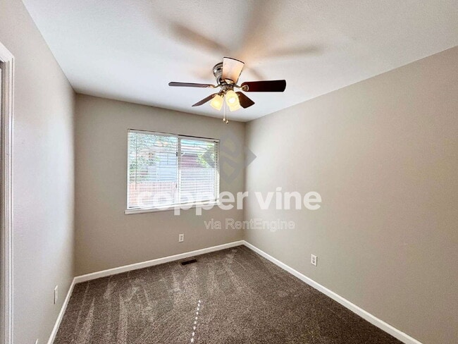 Building Photo - 9774 Fred Dr